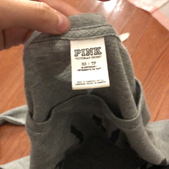 Top - Picture 2 of 2